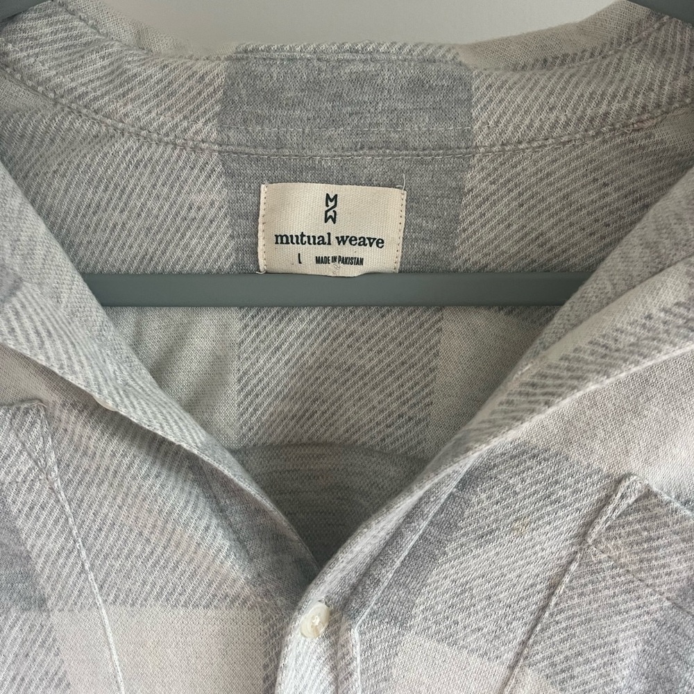 Mutual Weave flannel shirt - Picture 5 of 5